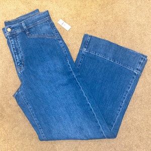 GAP Wide-Leg Sky High Jeans